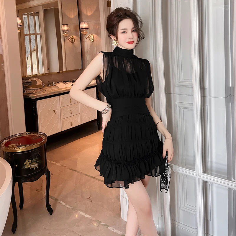 タグ・ボタン付】Mayfair Ruffled Dress Herlipto