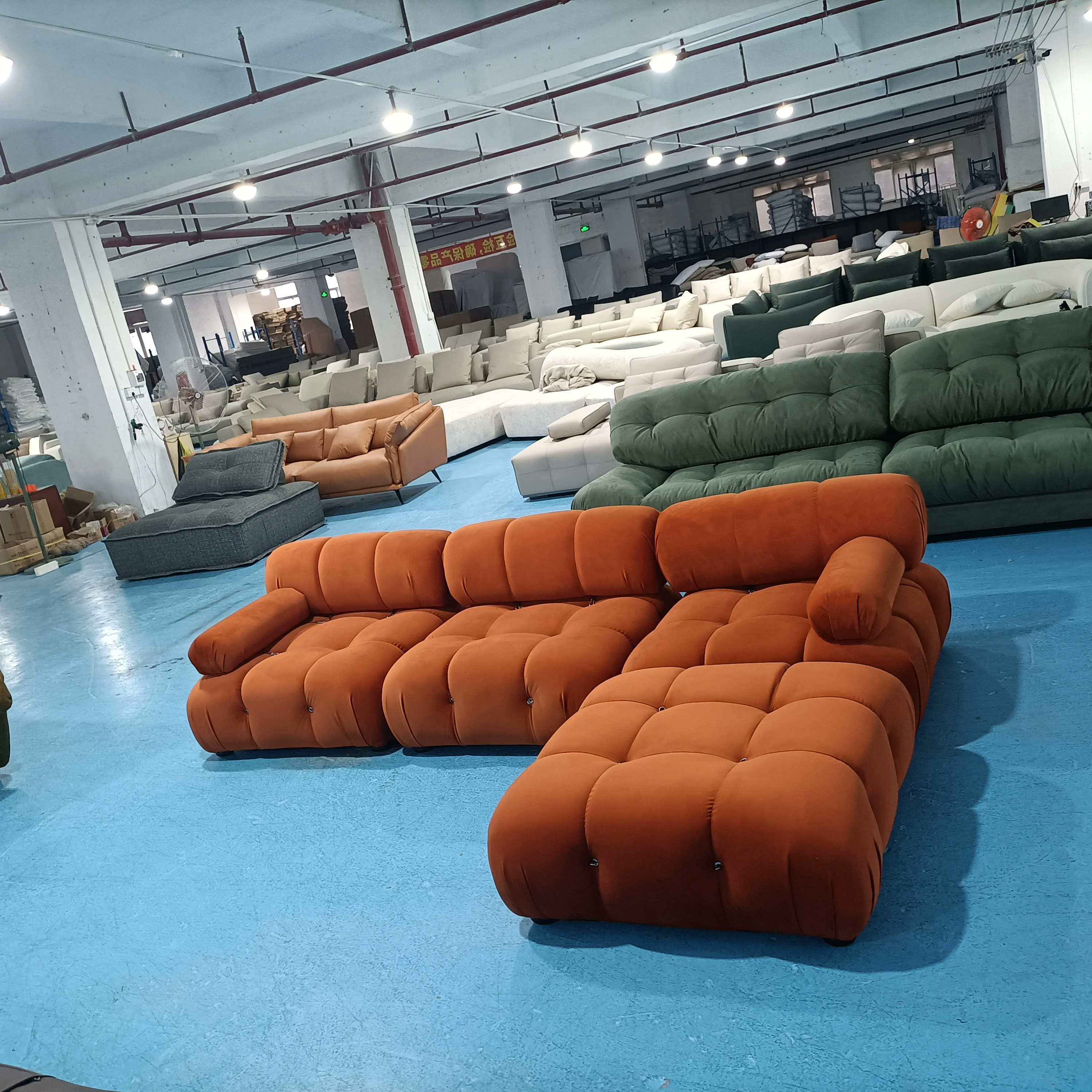 Wholesale Green Velvet Chesterfield Sofa Modern Luxury Fabric Couch
