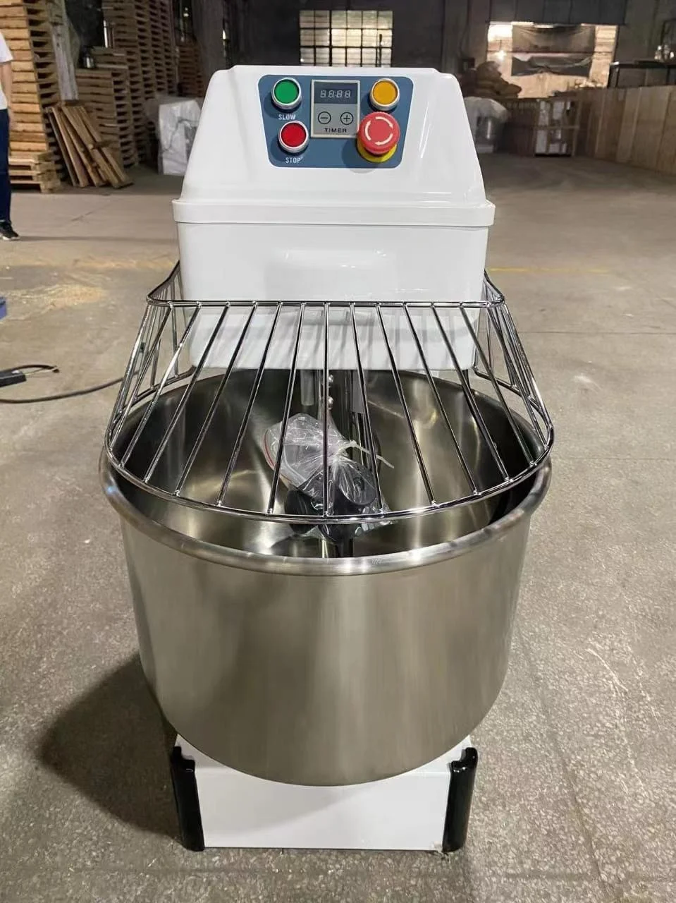 60L Dough Mixer with Removeable Blades Time Controlled Spiral Dough Mixer 25kg Dough Mixer Household with Accessories