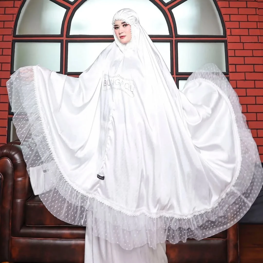Customized Garment Factory Premium Travel Two Piece Prayer Set Mukena Telekung Islamic Clothes White Satin Women Modest Outfit