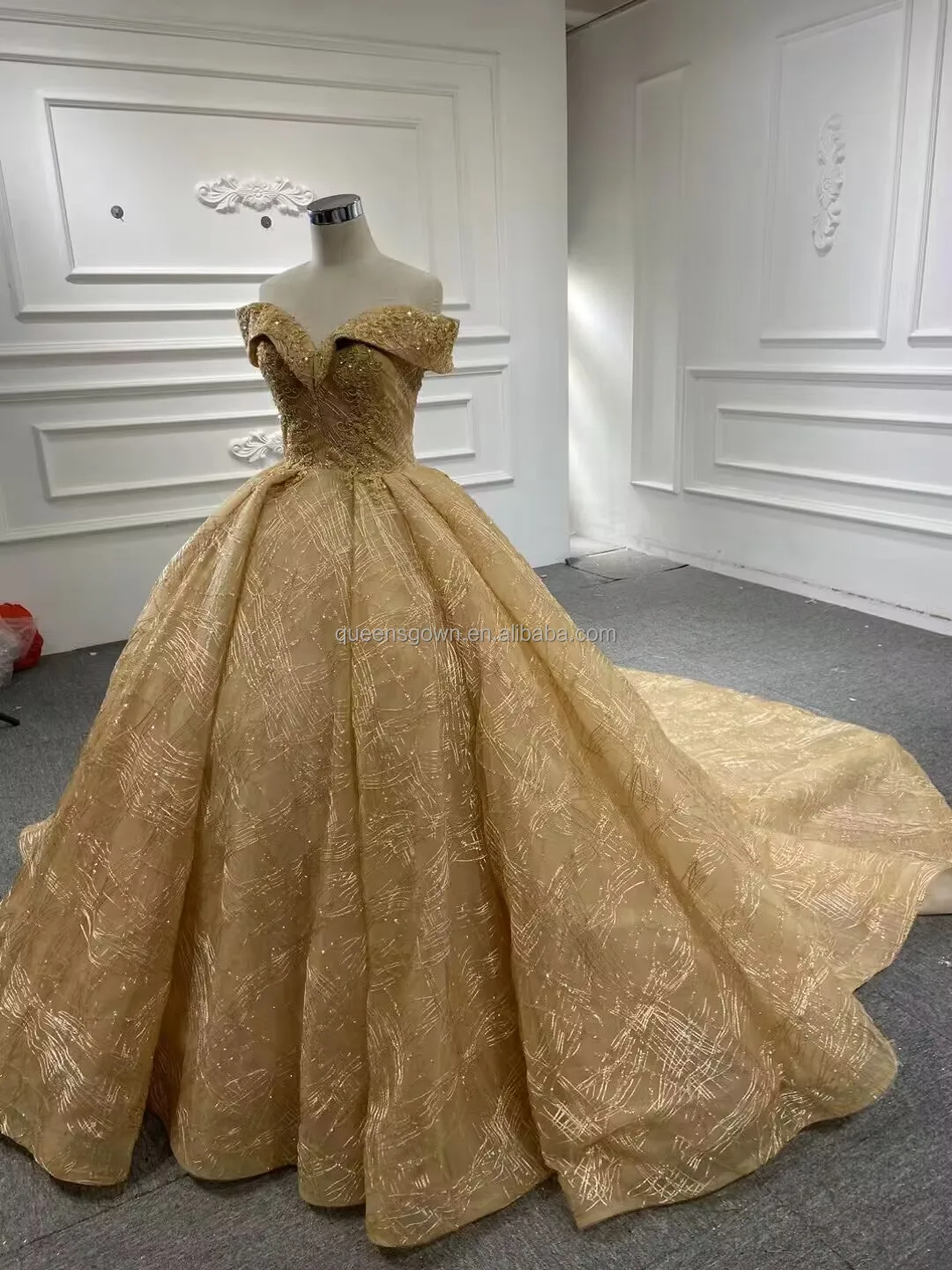 QUEENSGOWN off Shoulder Sweetheart Party Ball Gown Pakistan Dress