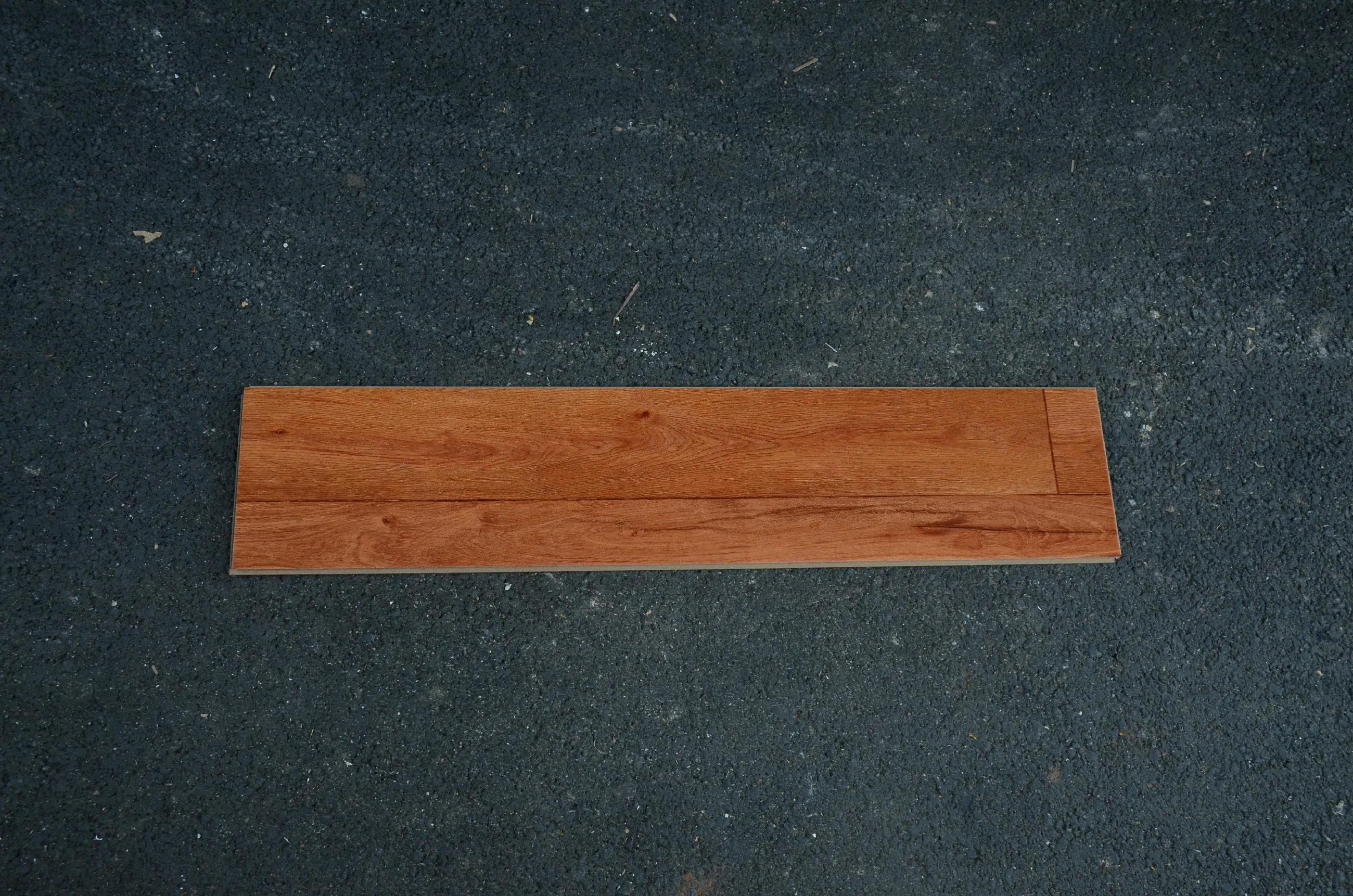Rosewood Grain Smooth Cheap Floating Flooring Bedroom Wood Floor 10mm Plank Vinyl Flooring