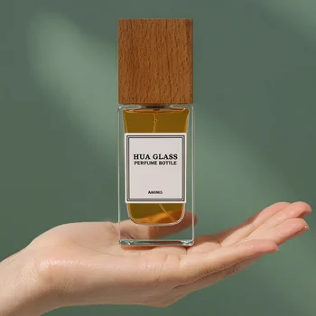 OEM Custom Crimp Flat Square Empty Perfume Spray Bottles 30ml 50ml 100ml Elegant Clear Glass Perfume Bottle with Wooden Cap