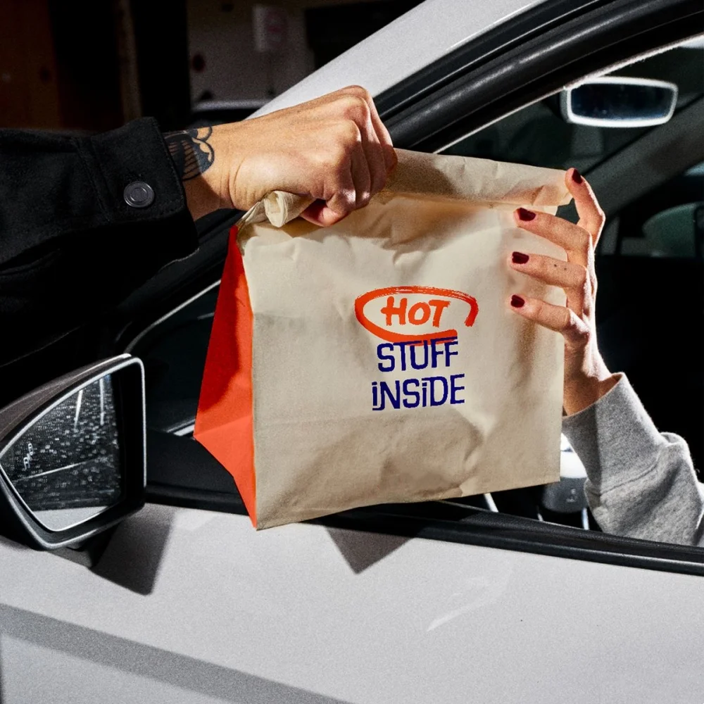 Free Design Custom Brand Kraft Paper Food to Go Bags Without Handle for Fast Food Burger Takeaway Packaging SOS Paper Bag