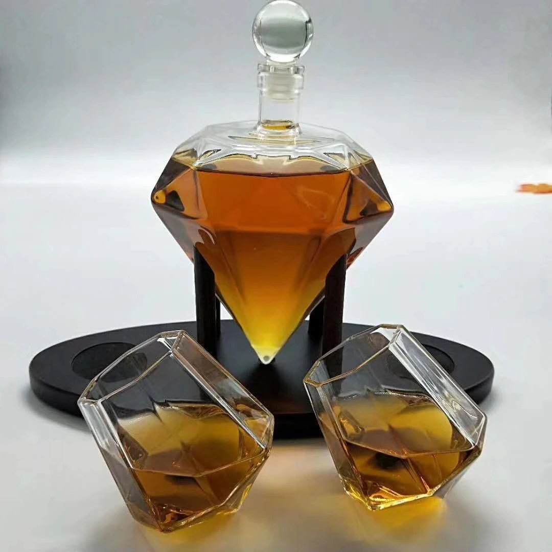 white crystal moletom com capuz brandy