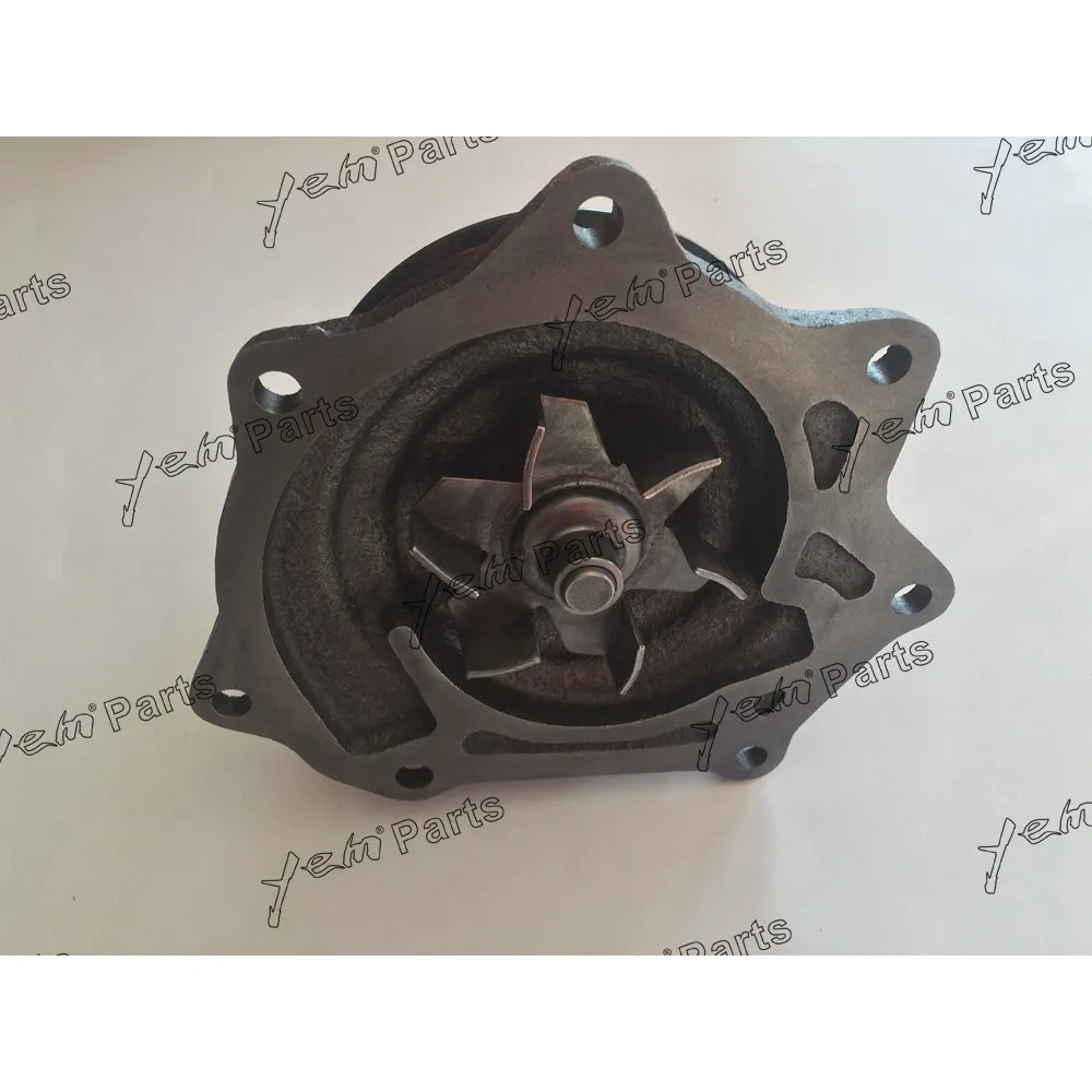 Diesel Engine TD27 Water Pump for Nissan