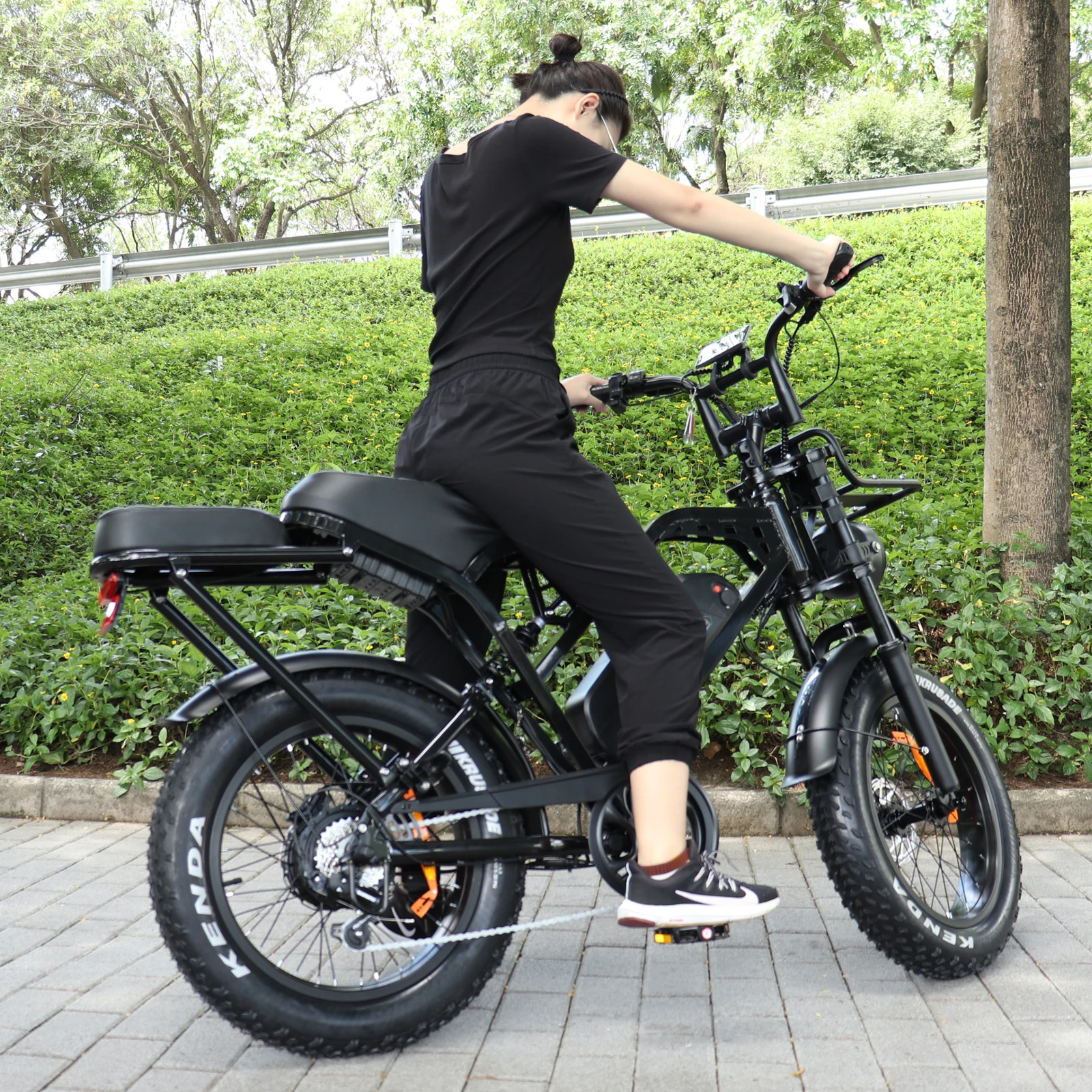 X80 Pro BIKE 電動自転車 電動アシスト自転車 ファットバイク 7速 E