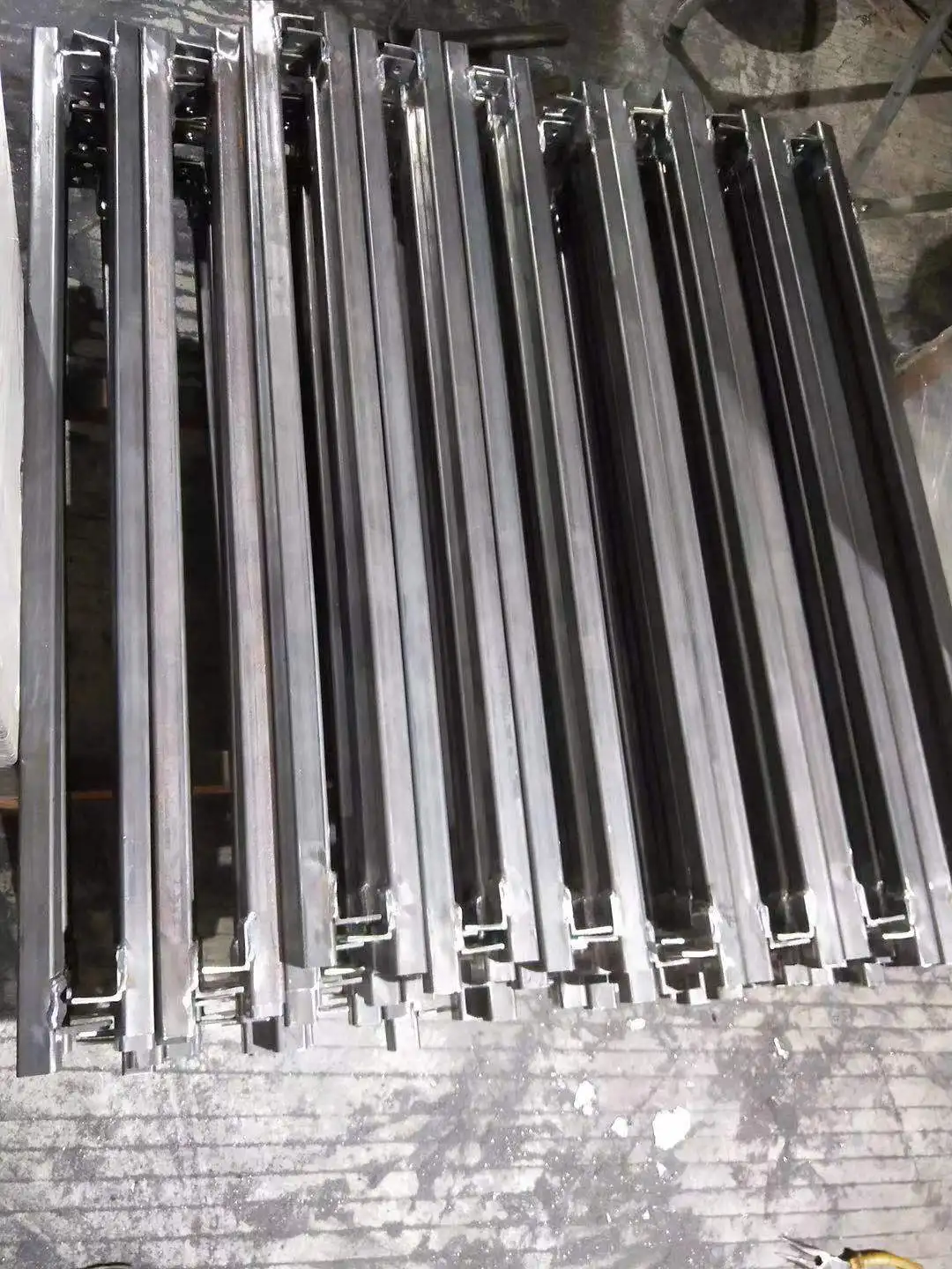 Heavy Duty Custom Car Battery Display Rack | Factory Direct Boltless ...