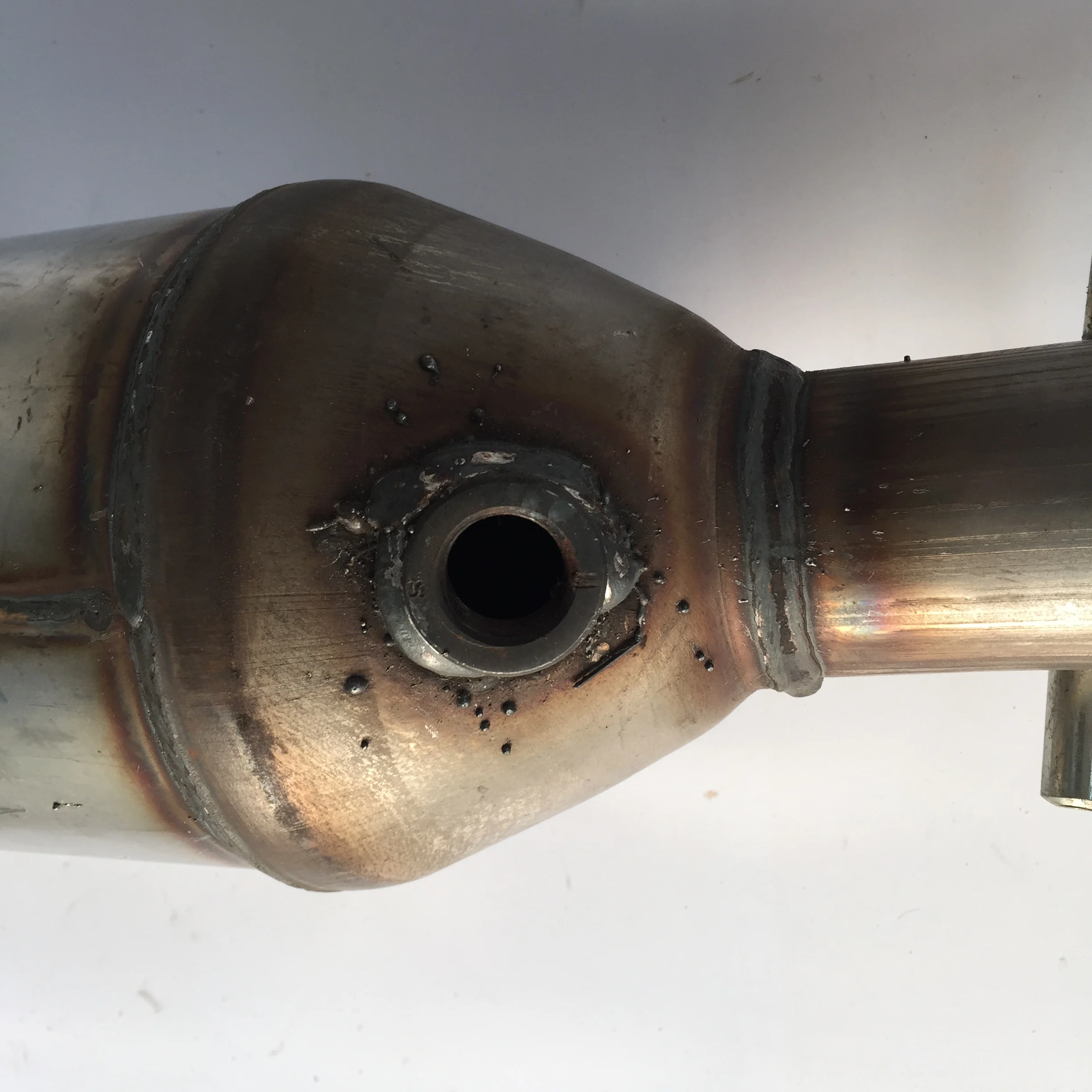 Hot Selling Threeway Catalytic Converter Car Accessory Universal