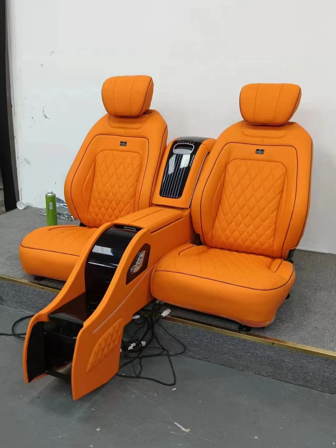 G Wagon W463 To W463 Seats Upgrades For G500/g63/g65/g350/g55amg - Buy ...