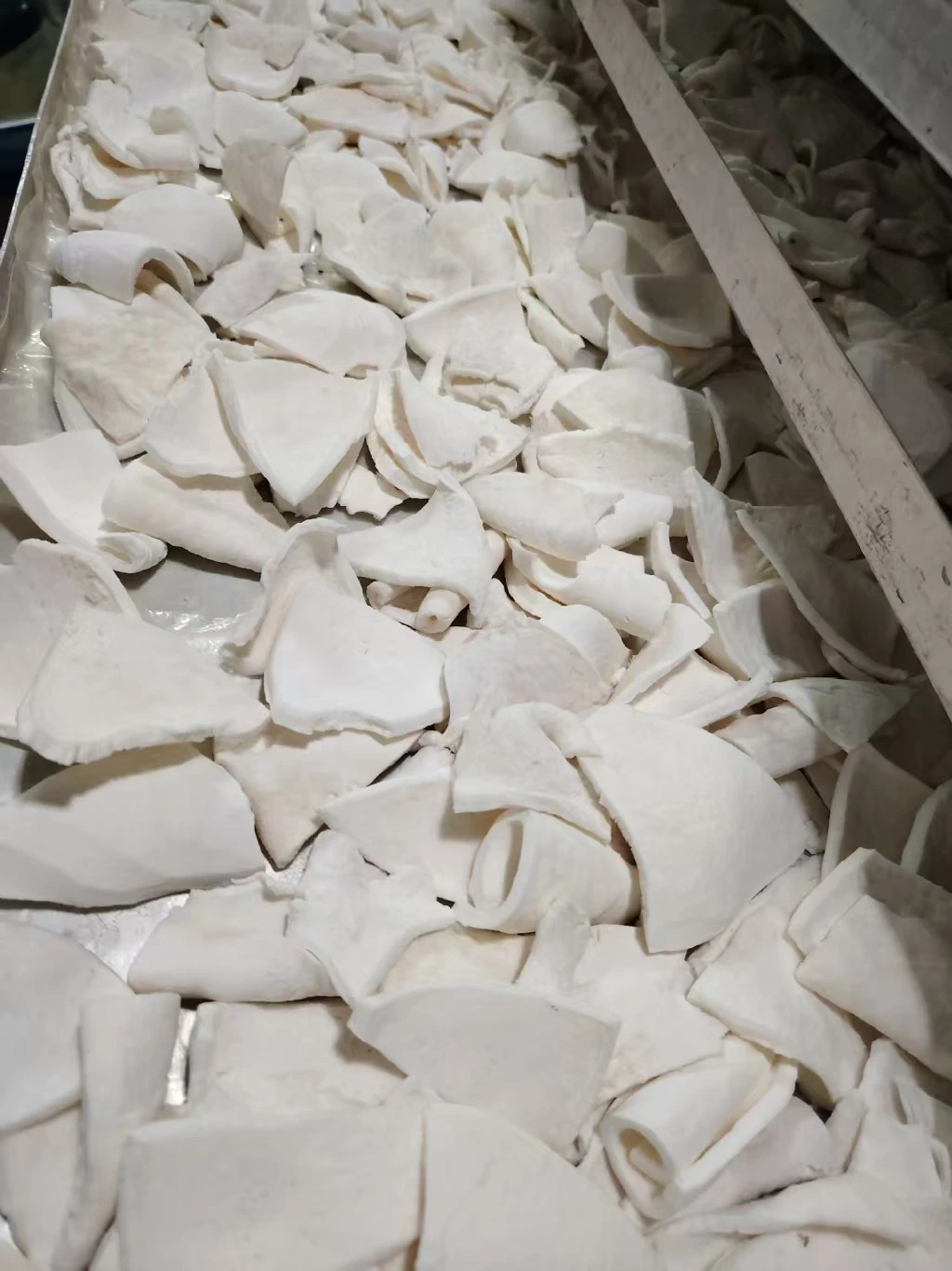 Freeze Dried Coconut Flakes for Wholesale | Bulk B2B Supply Hf1ca12f8623441ab887f22a24314a5e5a