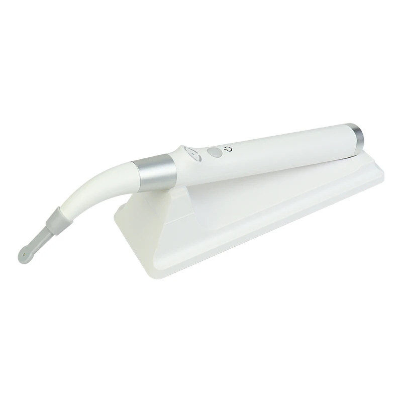 歯科医のインプラントねじを正確に360度配置する歯科インプラント