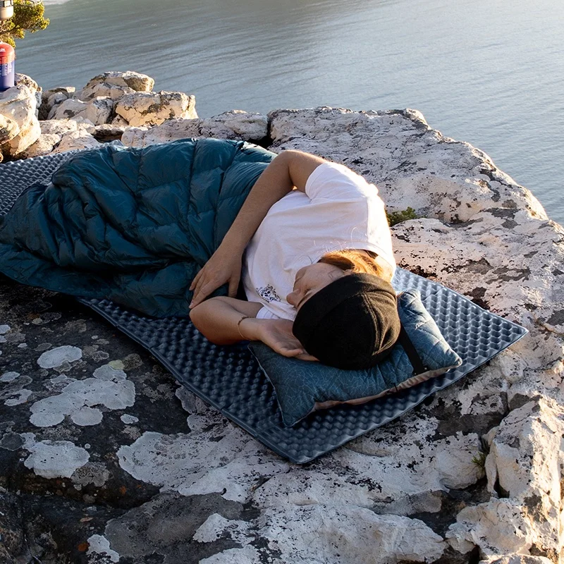 Naturehike outdoor camping 200*65cm heat insulation Egg Nest aluminum film IXPE Camping mat sleeping Pad