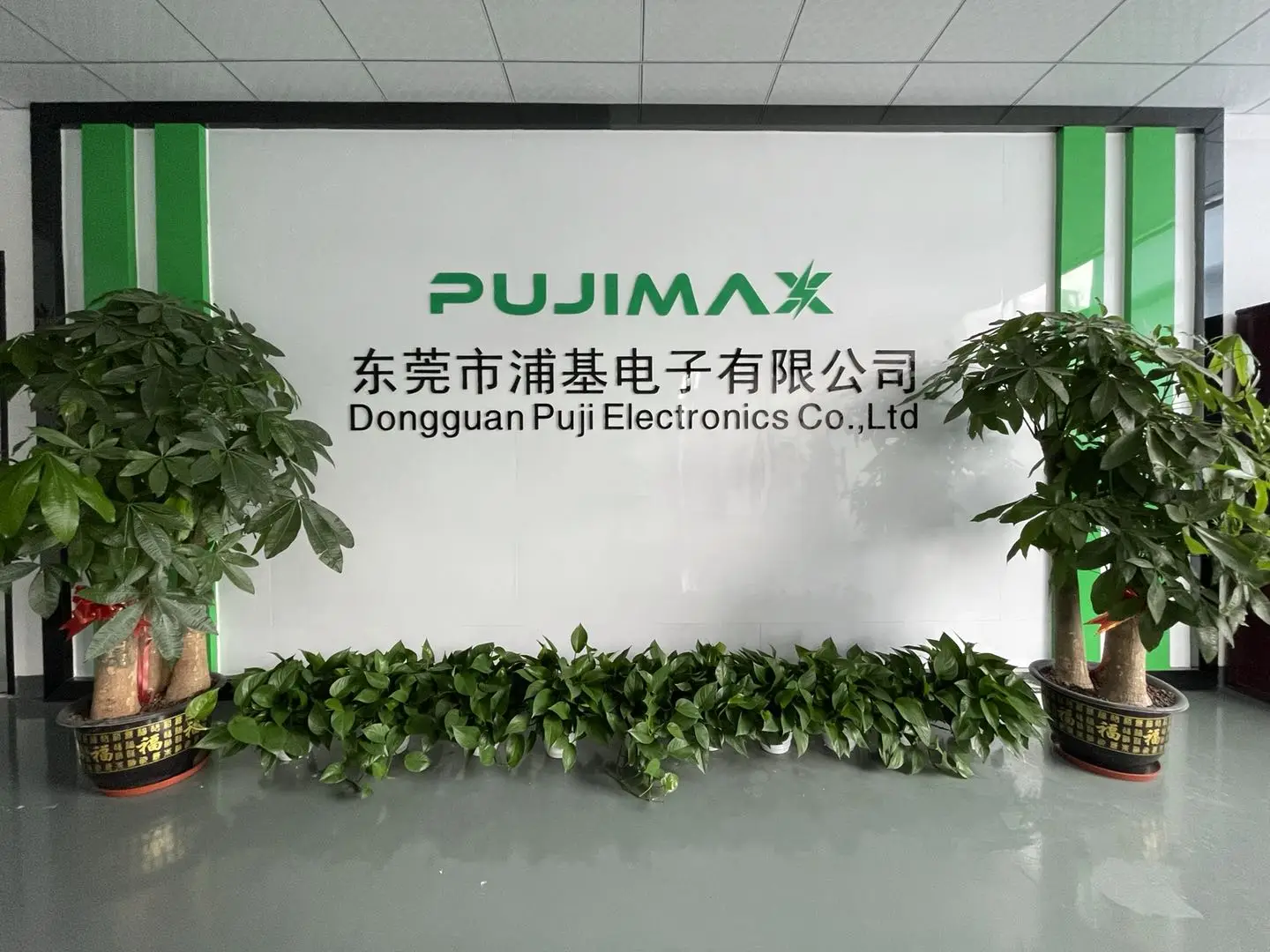 Pujimax Wholesale 2 Slots Nimh Nicd Battery Chargers 1.2v Aa Aaa