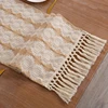Beige y blanco