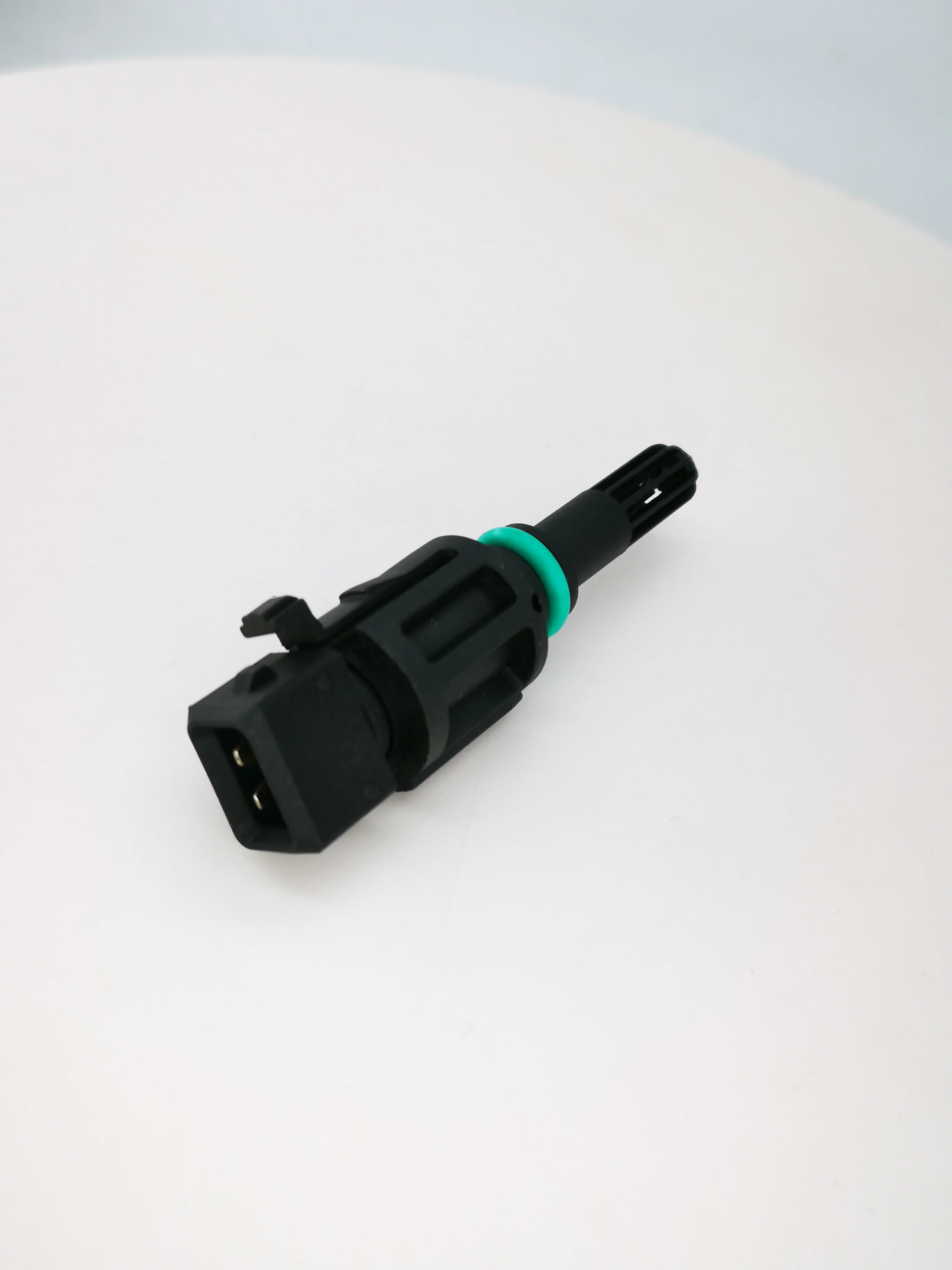 Intake-Air-Temperature-Sensor-