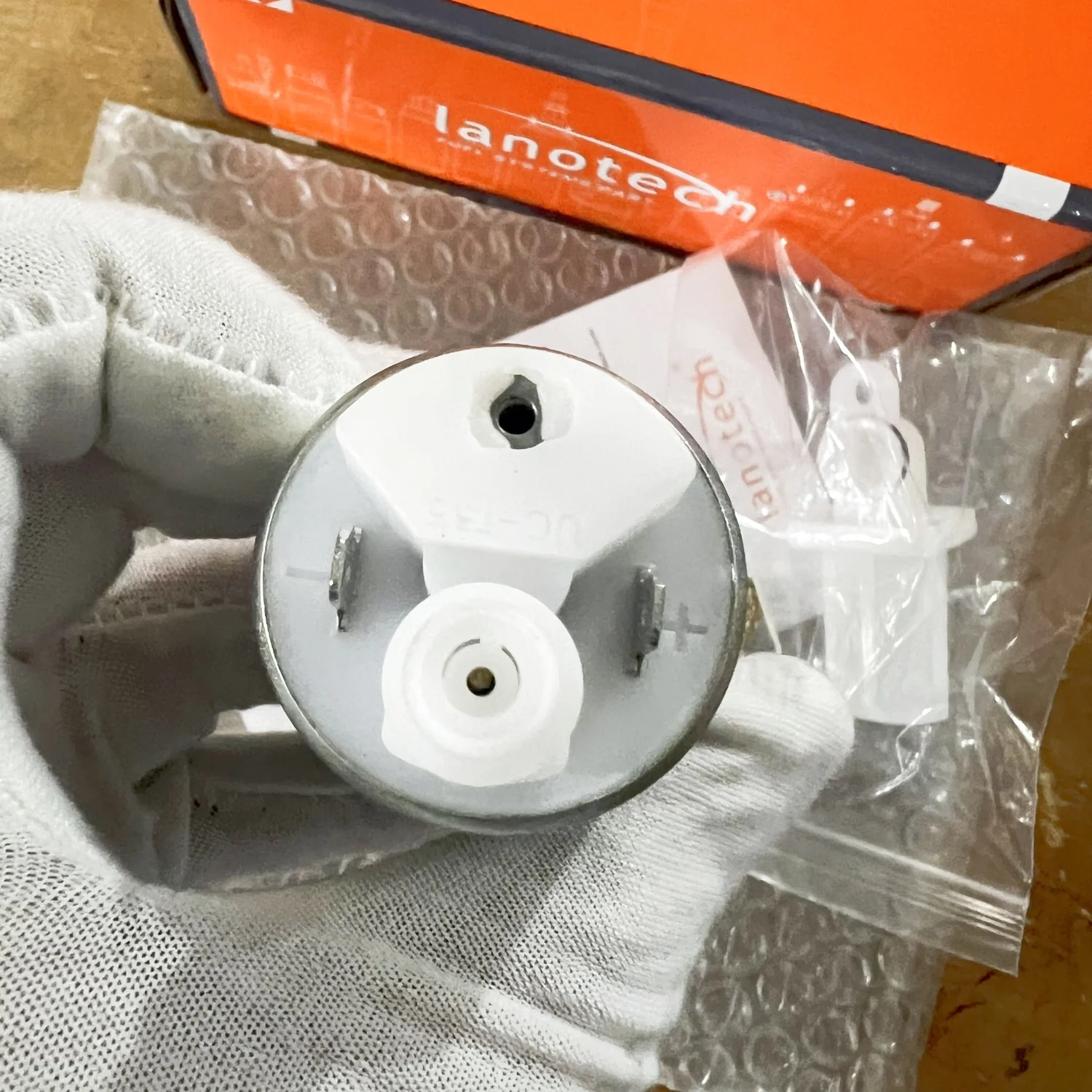 スズキ船外エンジン燃料ポンプ15200-92J00および15200-92J20のため