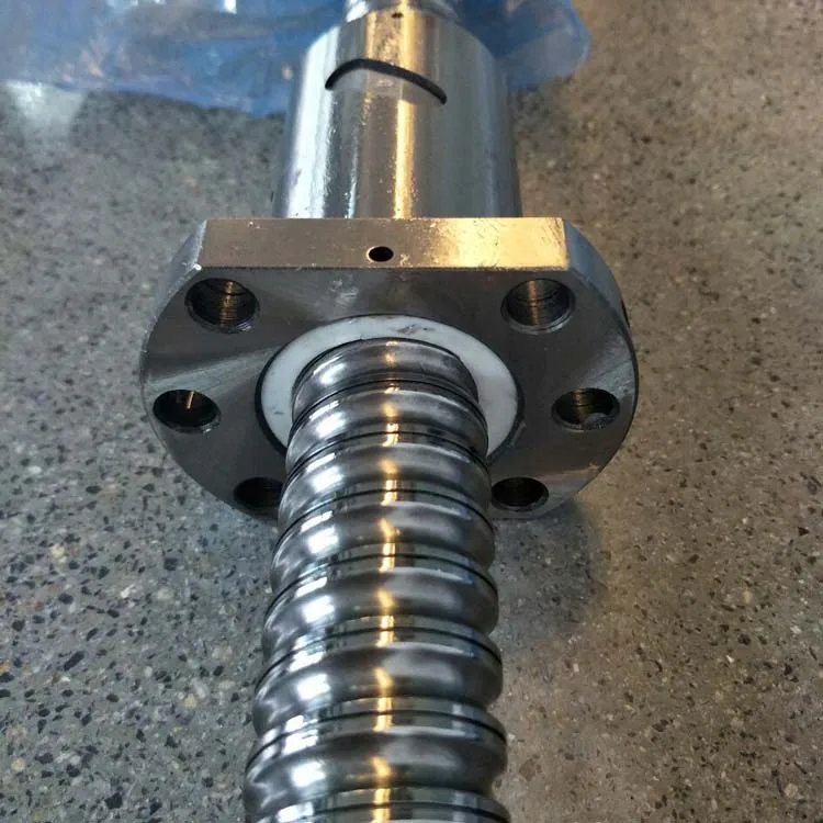 برغي رصاص CNC t22 من الصين للبيع بالجملة