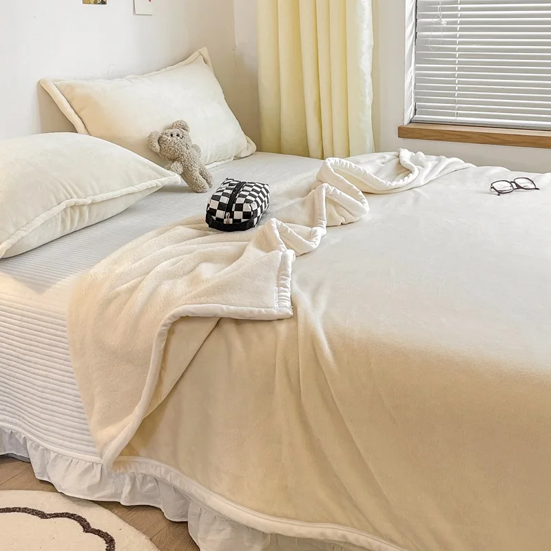 Soft Cheap Multifunction Milk Velvet Bed Blanket for Adult Customized Color Size Polyester Fabric