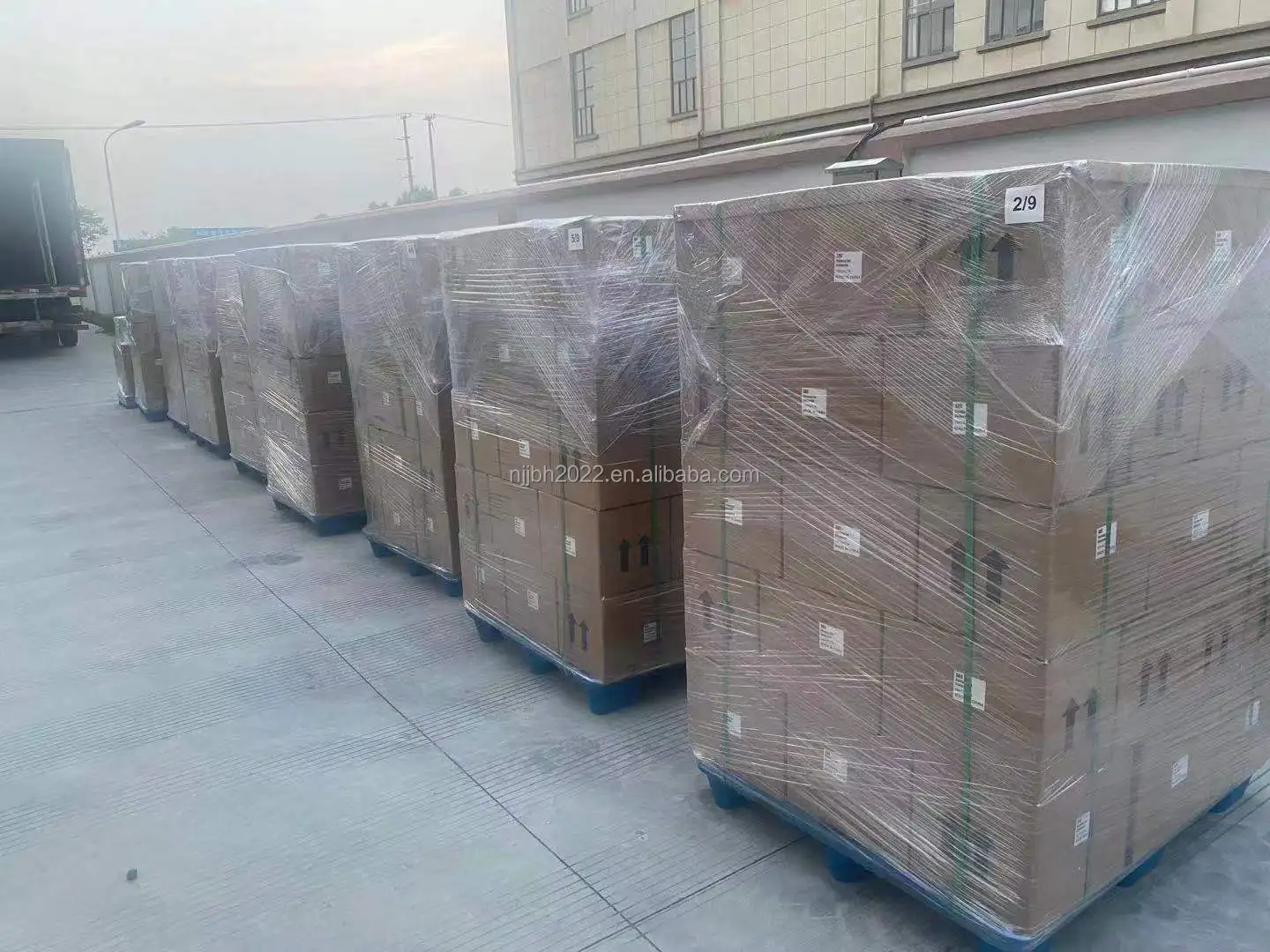 Fast Rubbing And Polishing Compound 1800 For Wood Furniture Surface