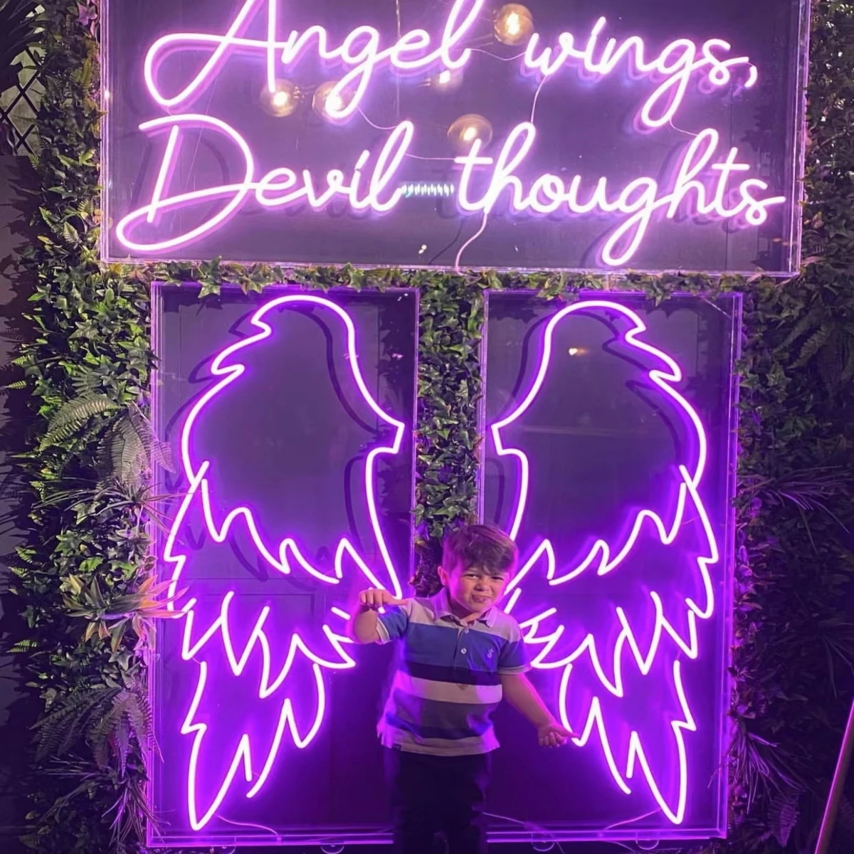 Drop Shipping Custom Flexible Transparent Acrylic Angel Wings Neon Lights Wall Hanging Decoration LED Neon Signs