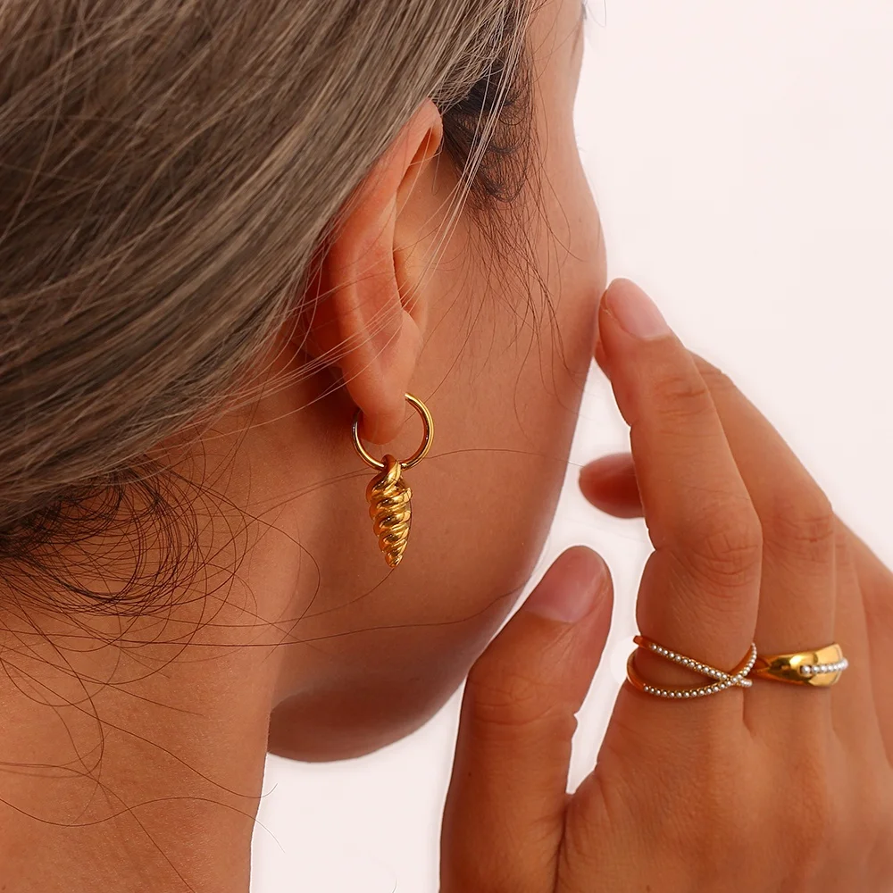 Popular 18k Gold Plated Spiral Shape Drop Earring Tarnish Free