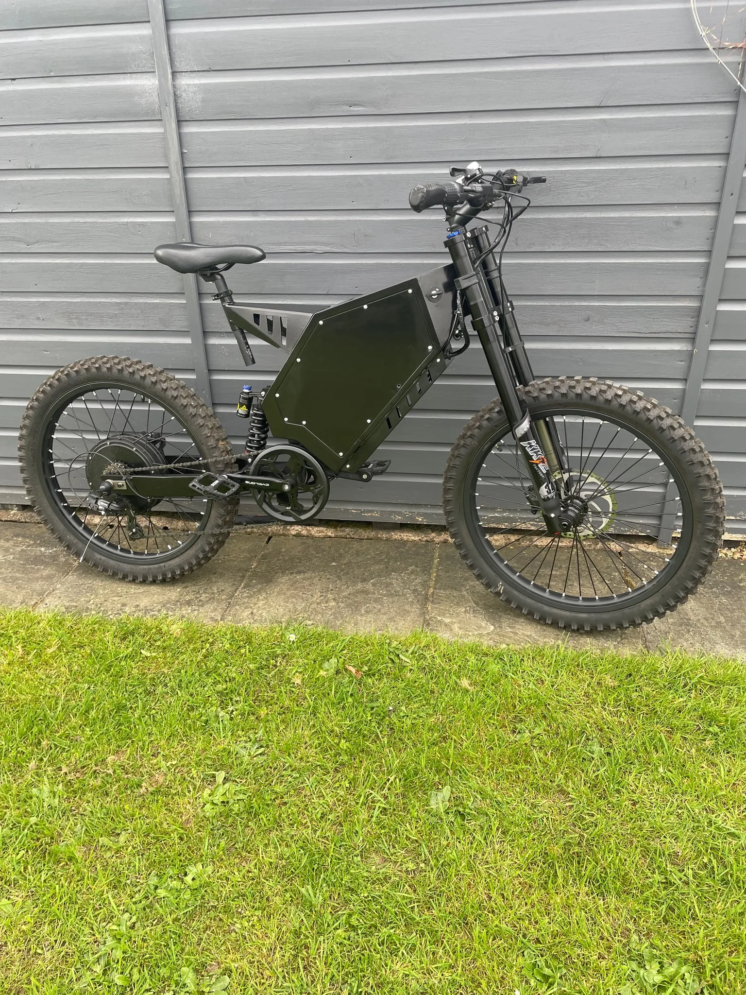K5 China Supplier 72v Electric Bike CS20 Ebike Stealth Bomber