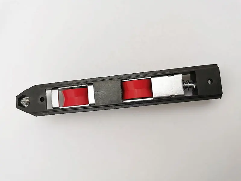 plastic-roller-wheel-4.jpg