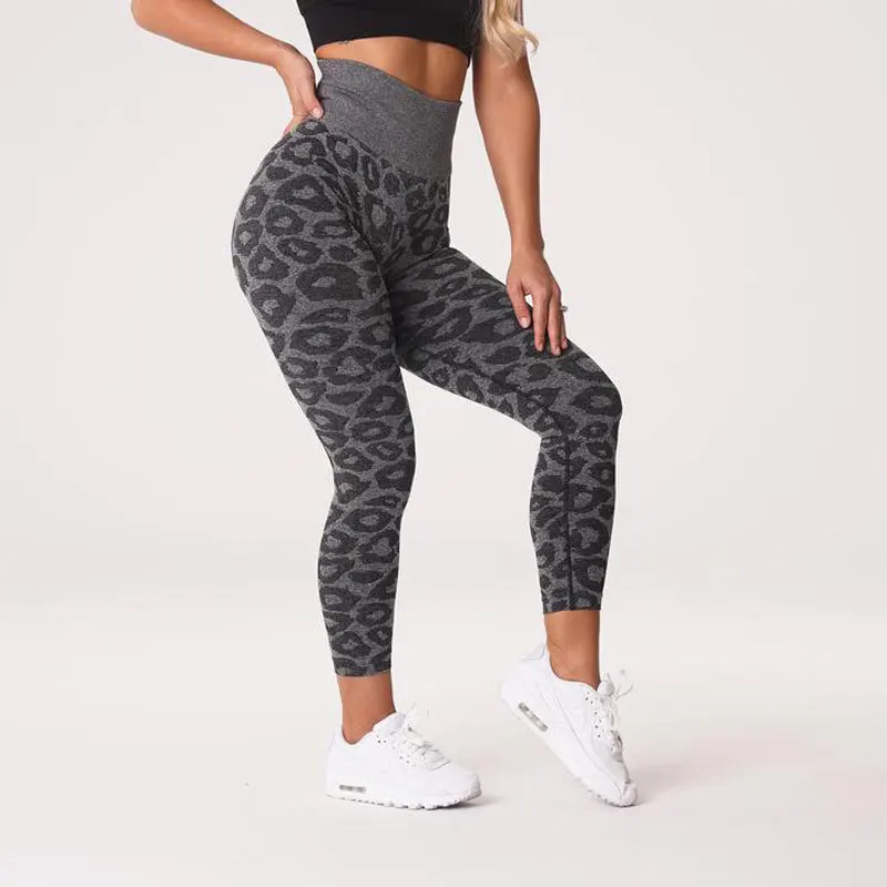 2022 Custom Logo High Waisted Gym Workout Seamless Leopard Leggings Squat Proof Camo Scrunch Butt Leggings For Women