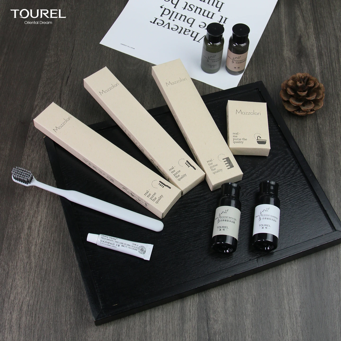 Custom Logo Luxury Kraft Paper Disposable Toiletries Shower Cap Comb Hotel Guest Room Supplies Set  for Boutique Resort