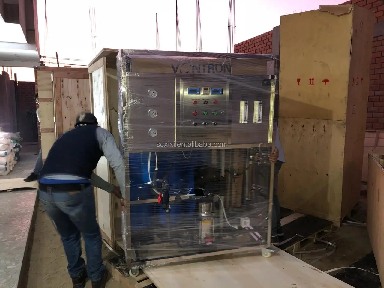 Коммерческая система фильтрации воды обратного осмоса