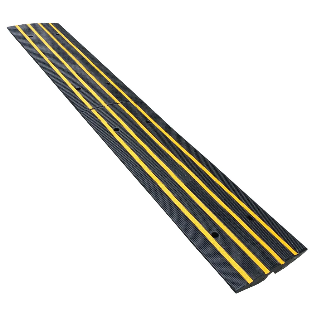 1.2m Bend Car Driveway Rubber Curb Ramp Sections Rolled-Edge Kerb Speed Bumps details