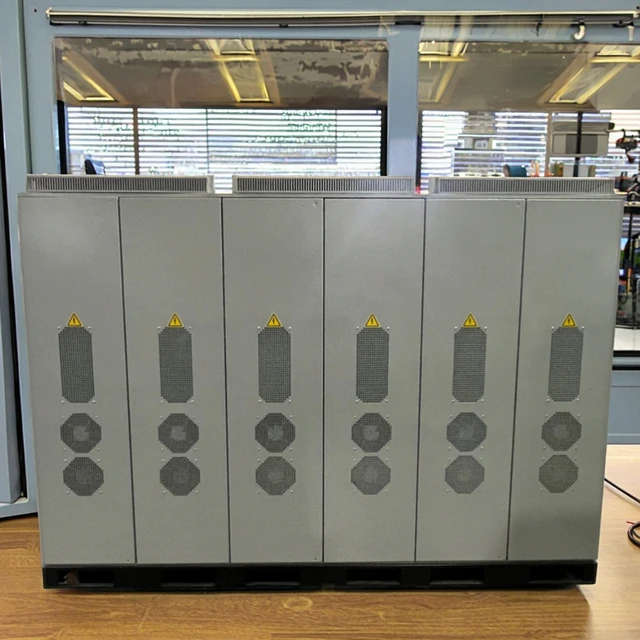 Testable Grid-Connected Photovoltaic Inverter Wghpa - 1100kva Series AC Simulated Grid Power Supply