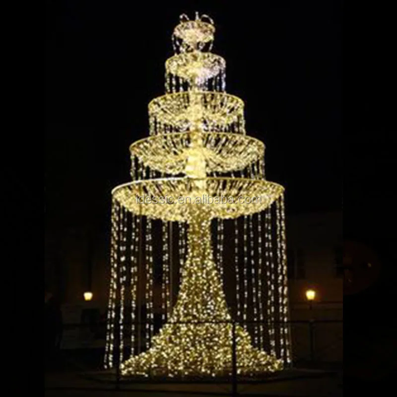 Outdoor wire 2024 christmas tree