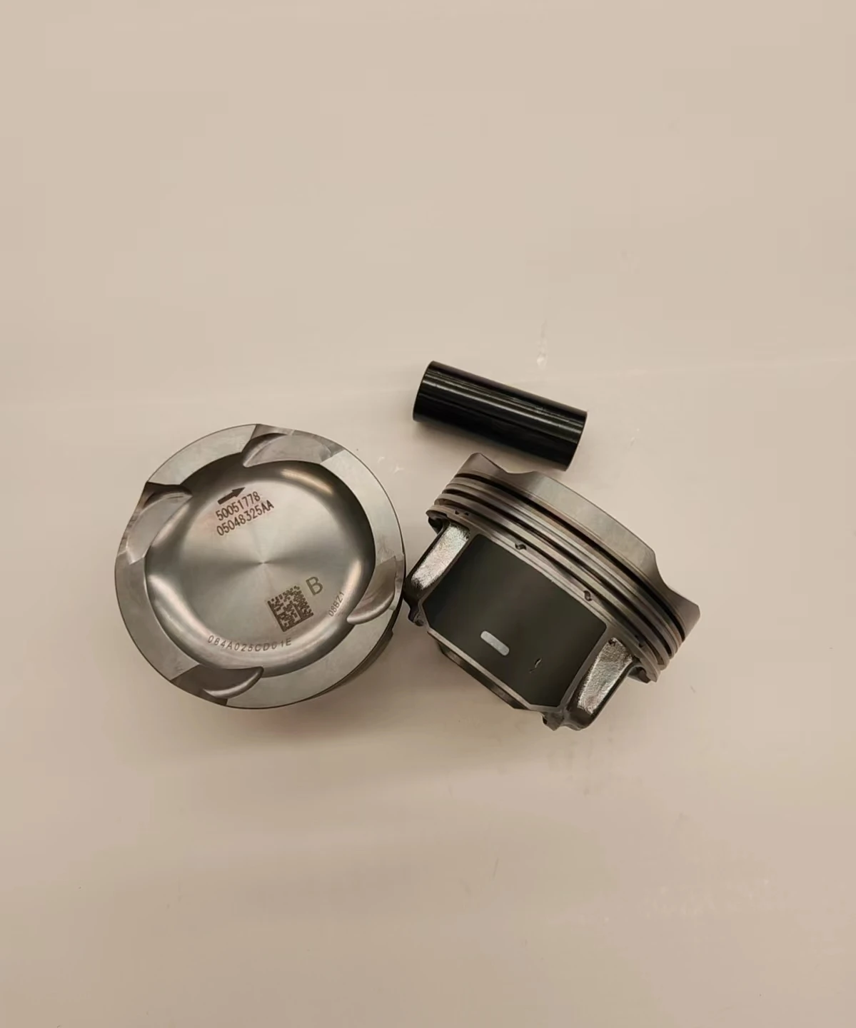 Factory High Quality Auto Engine Parts Piston with Ring for Chrysler Dodge Jeep Grand Cherokee 2.0T Petrol OE 5048324AA
