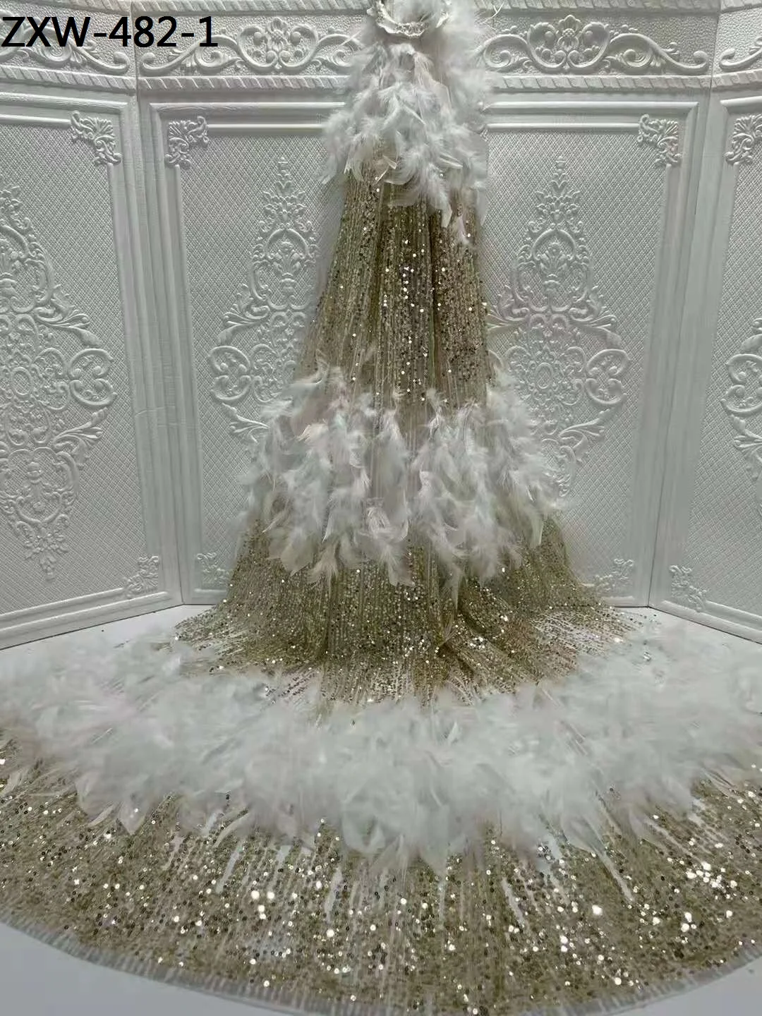 Unique Women Fashion Dress Material Embroidery Mesh 3D Soft Feather Glitter Lace Fabric