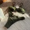 Vert olive