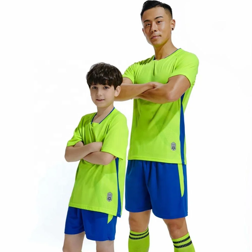 Wholesale de fútbol azul para niños, kit de uniforme fútbol personalizado en blanco, nuevo 2021 m.alibaba.com