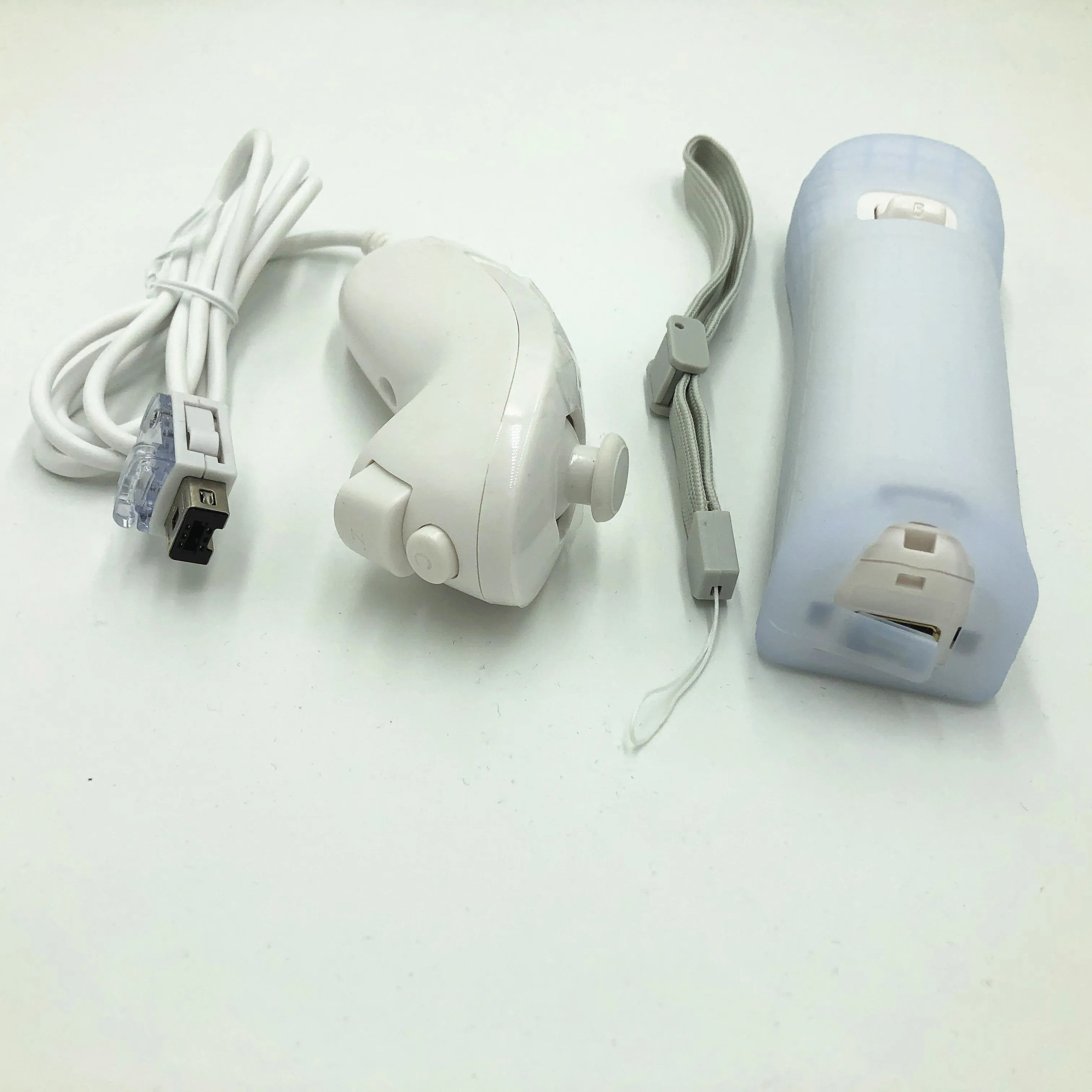 OEM controller Remote Built in Motion Plus and Nunchuck with silicone case and strap for Nintendo Wii