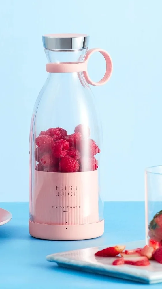 Бутылка fresh. Портативный блендер Fresh Juice. Fresh Juice бутылка блендер. Портативный блендер мини Джус. Портативный USB блендер Juice Blender для смузи 380 мл.