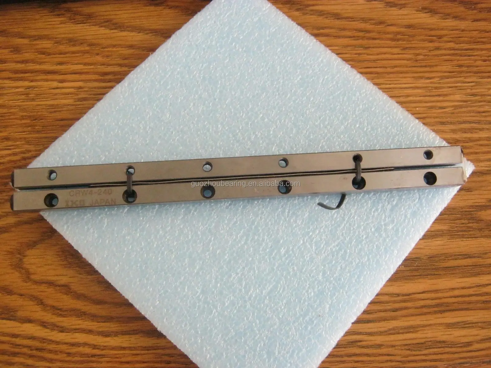 Japan Iko Crossed Roller Way Crw4240 Crw4240sl Linear Guide Rail