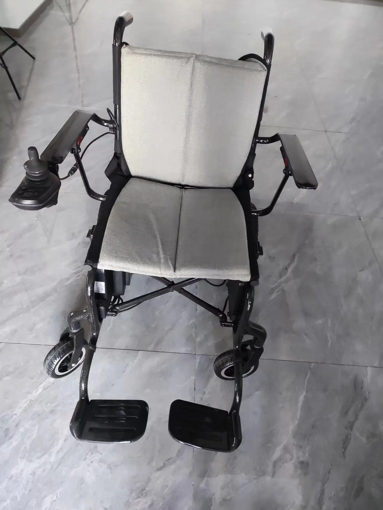 12.2kg feather lightweight folding power wheelchair carbon fiber electric wheelchair lightweight foldable for elder - BZ-JY01 factory