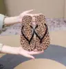 Leopardo marrone