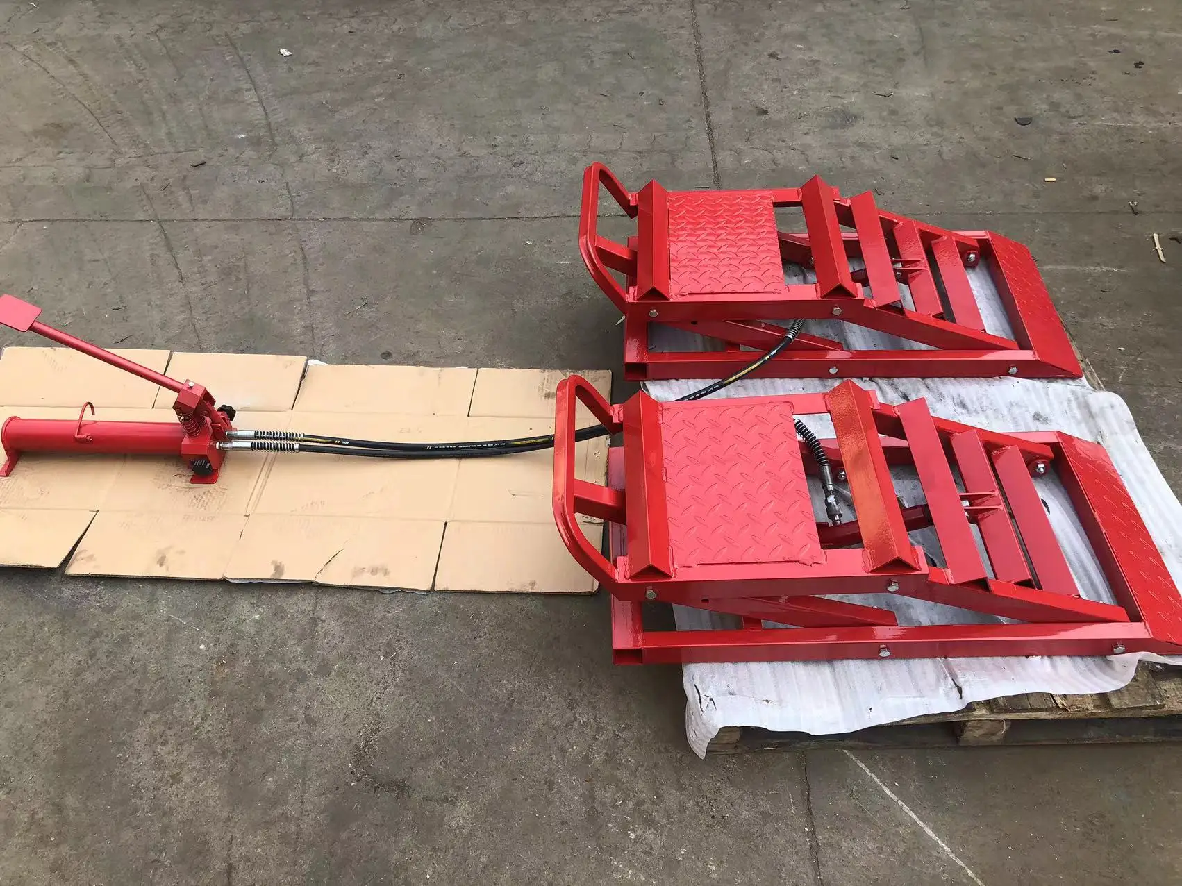 Machine Ramp Lifter 2T Car Lift Ramps - Portable Hydraulic Jack Lifter with CE