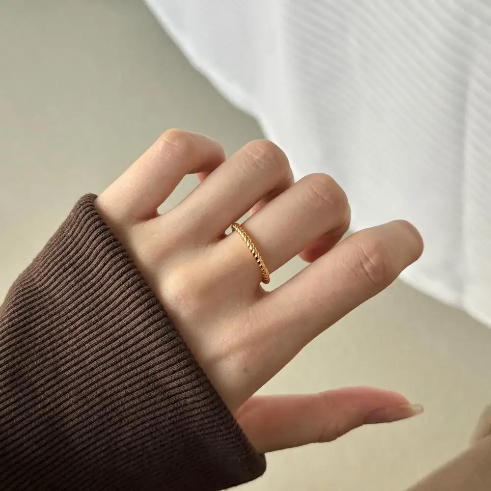 KAKODIY Classic 18K Gold Plated Ring Jewelry Engagement 925 Sterling Silver Snakeskin Pattern Simple Ring detail 4