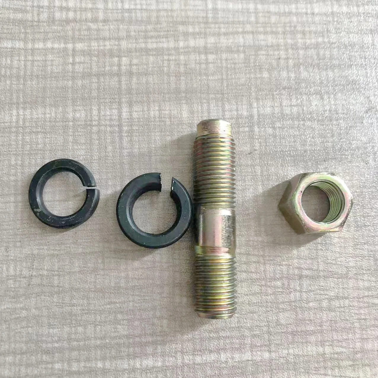 JP.22 ユタラプトル 90116)エキゾーストスタッドボルト トヨタ トヨタ純正品番先頭