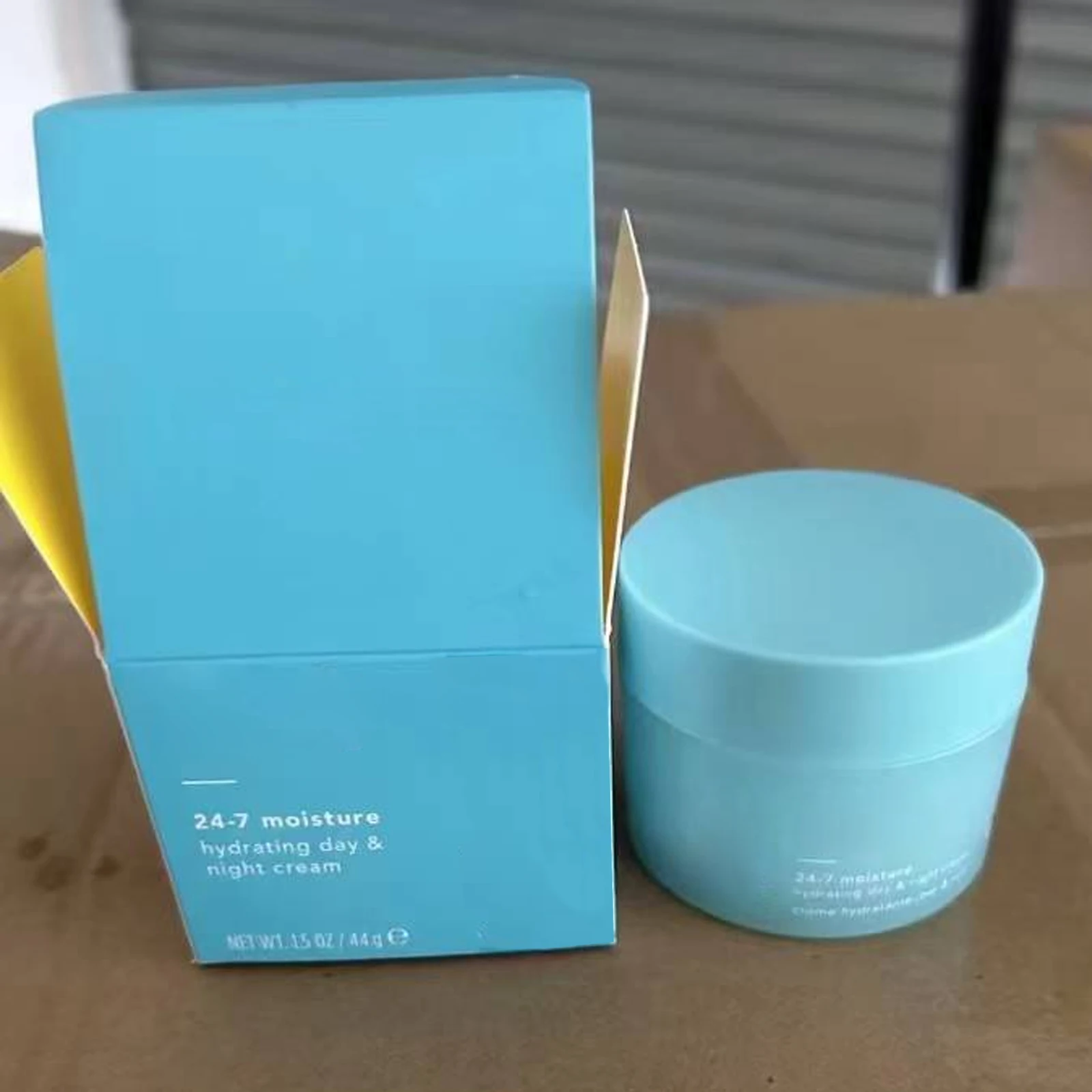 44g Tulla Probiotic Conditioning Moisturizing Soothing and Stabilizing Skin Care Night Cream