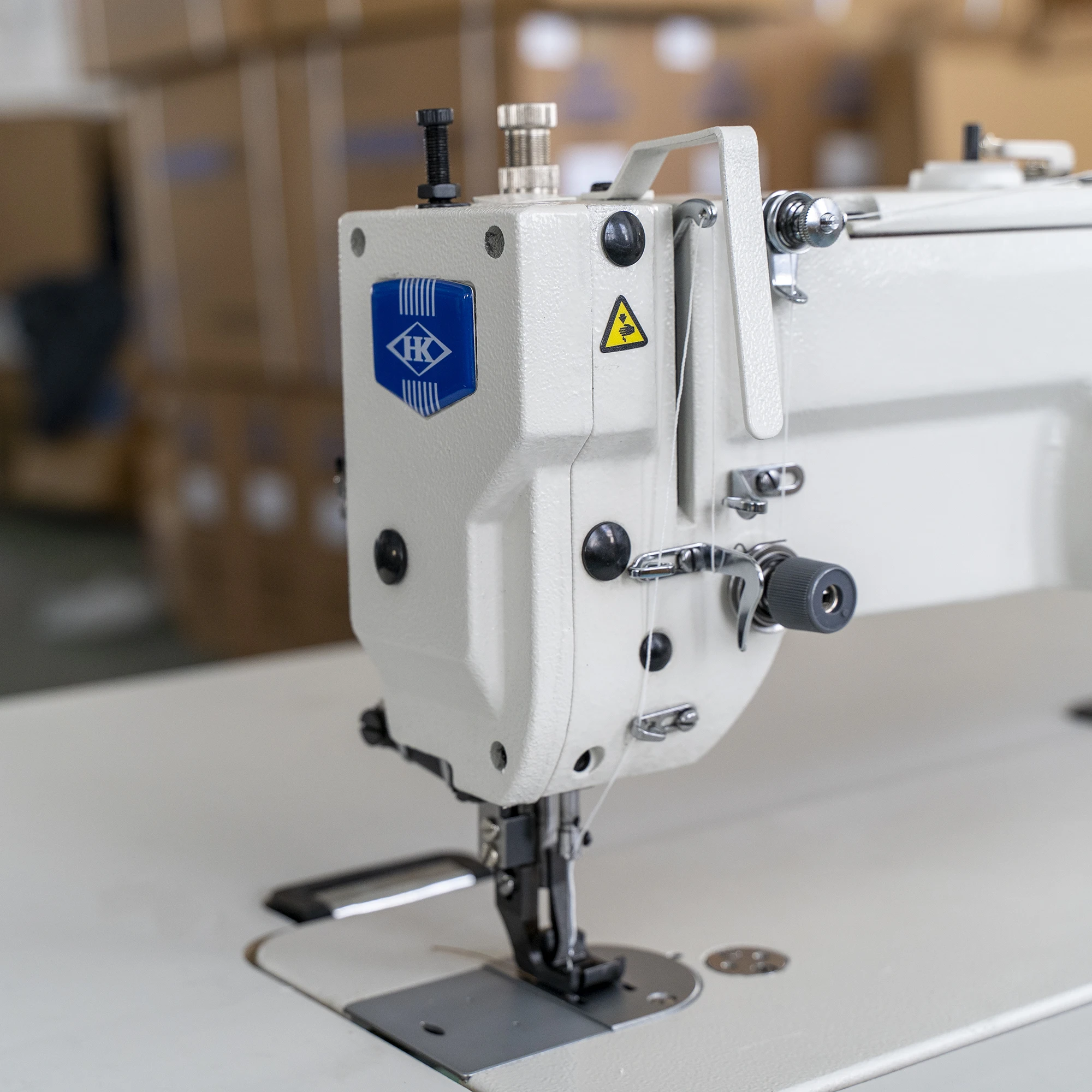HK-2530-76 uzun kol zikzak DİKİŞ MAKİNESİ tek iğne karışık besleme