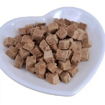 Freeze dried Beef liver cubes dehydrated dog training treats freeze dried dog treats