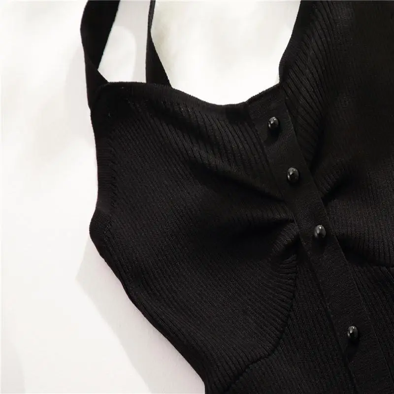 2021 Korean Version of Nice temperament vest knitted sweater is sexy girl style with middle row and button straps